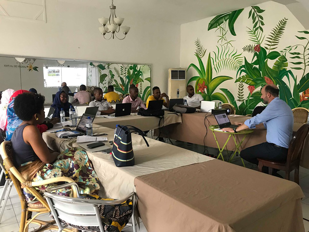 image Médias: Neufs journalistes formés au journalisme web